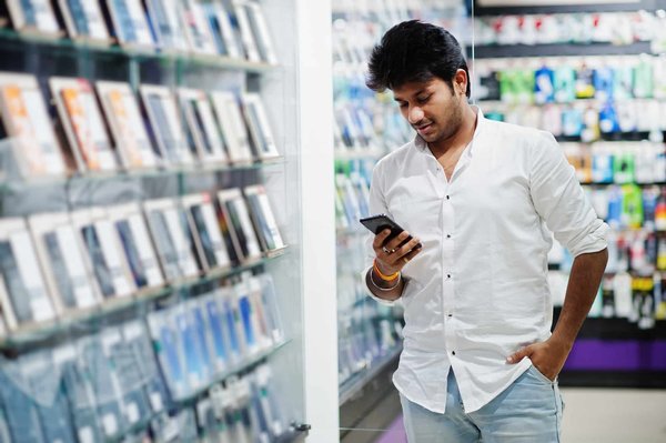 À la recherche du forfait mobile le moins cher : découvrez Chez Switch
